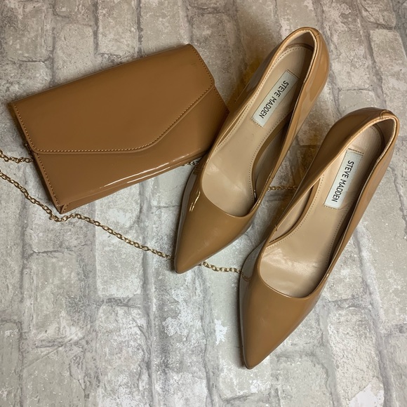 STEVE MADDEN: VALA CAMEL PATENT PUMPS & HAND BAG - Picture 7 of 16